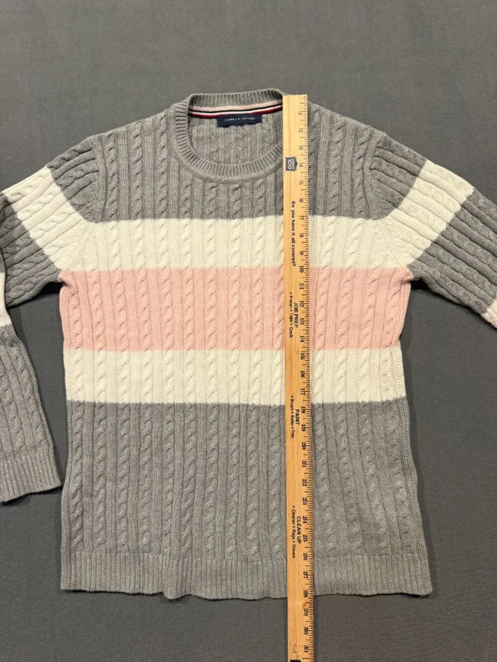 Tommy Hilfiger Men’s Cable Knit Sweater Small Gray Pink Colorblock Cotton
